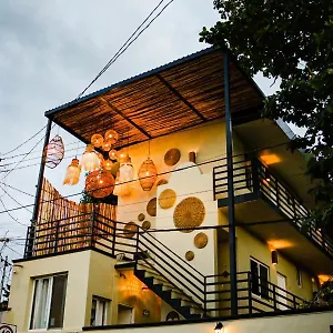 https://las-tres-palmas-hotel.tulum-hotels.net
